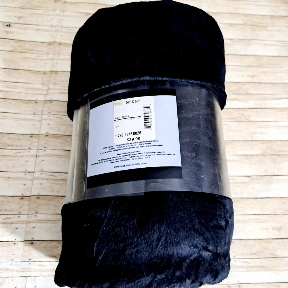 Studio Micro-Mink/ Sherpa Throw Soft & Cozy, Coal Black 50